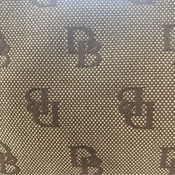 VINTAGE EARLY 2000s Dooney&Burke Taupe Signature Nylon Tote - Picture 16 of 16